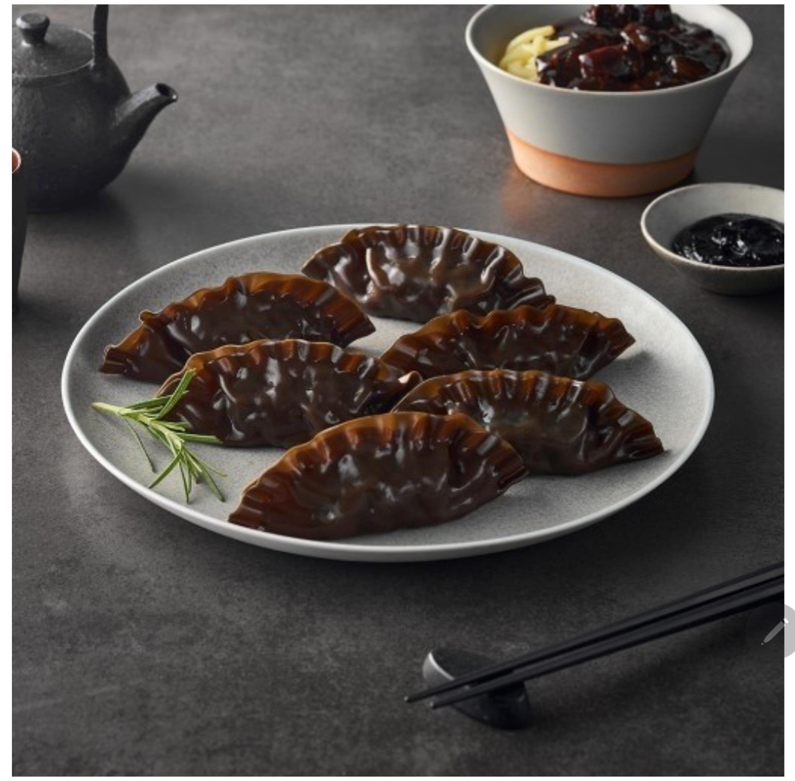 한만두 짜장왕교자 1kg 제품 이미지