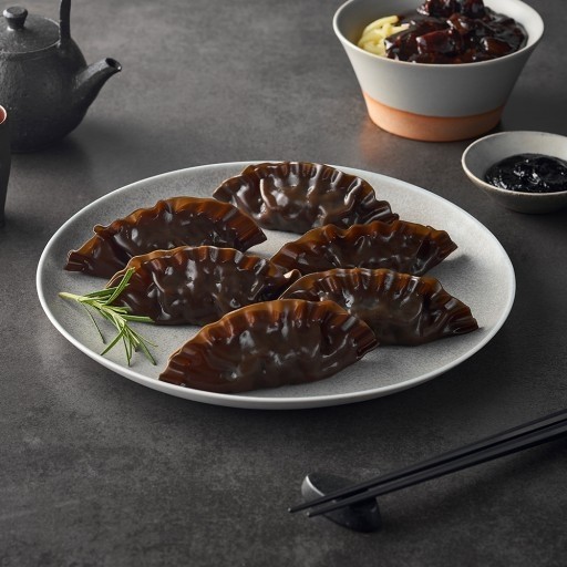 한만두 짜장왕교자 1kg 내용물 이미지